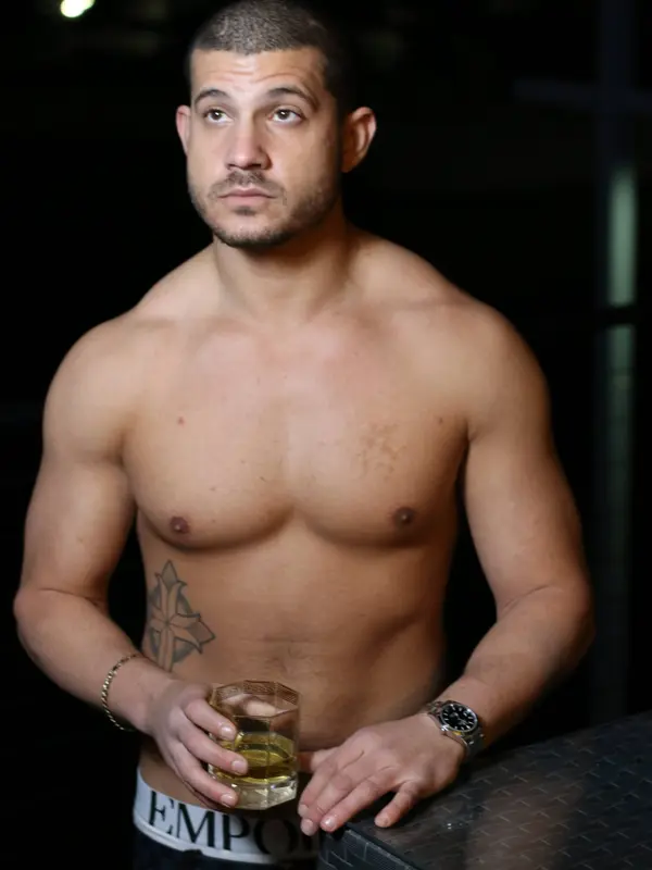 Daniel Cruze photo 3